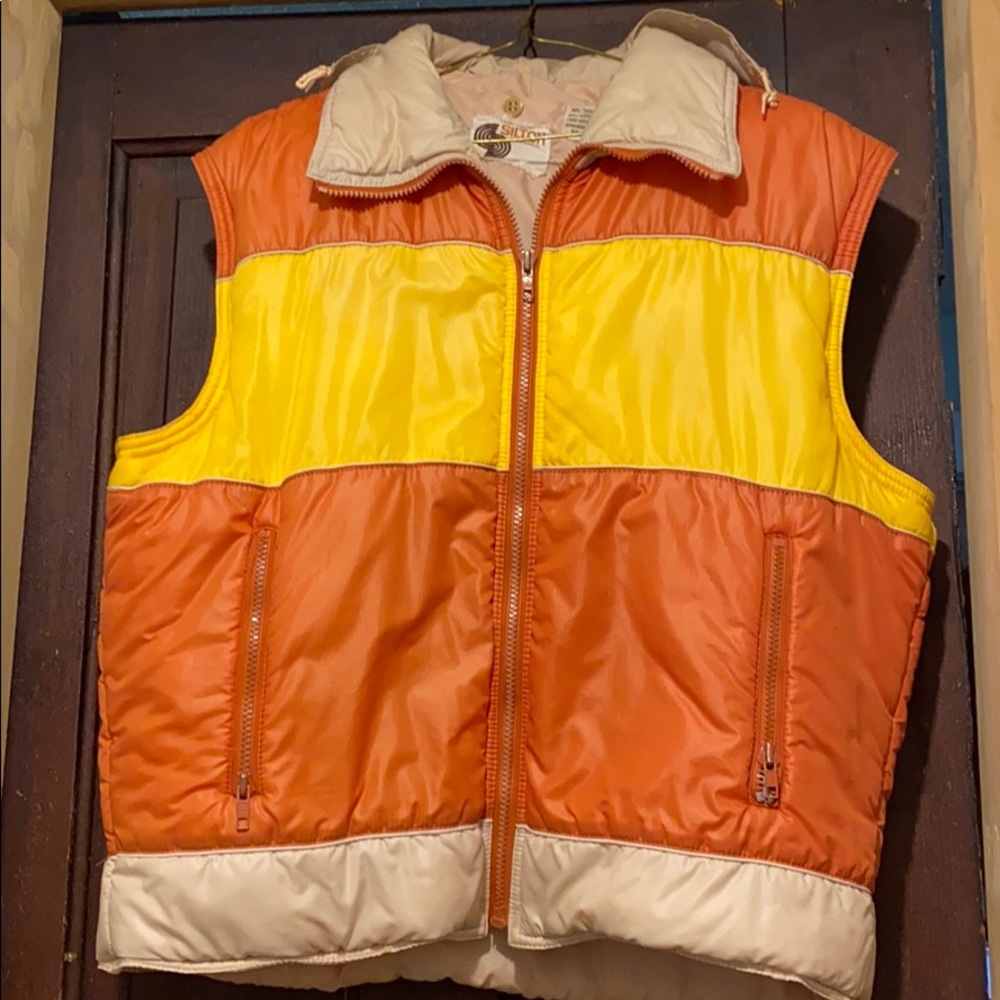 Vintage 1980s puffer vest